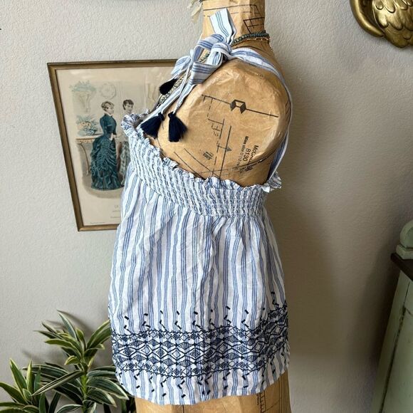 Old Navy NWT Blue White Stripe Boho Embroidered Smocked Tie Tassel Blouse Sz M - Picture 6 of 9